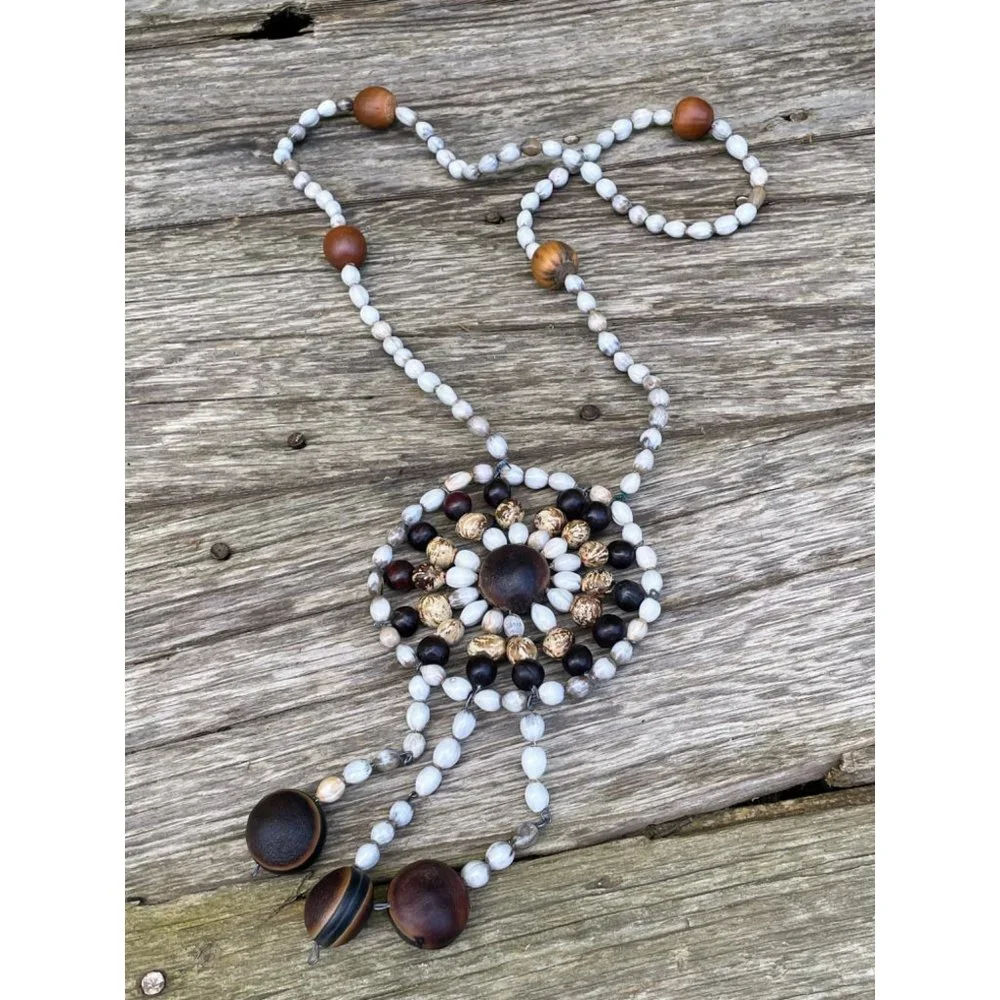 Vintage Hippy Festival HUGE Medallion Seed/Nuts Pendant NEcklace - Picture 5 of 11